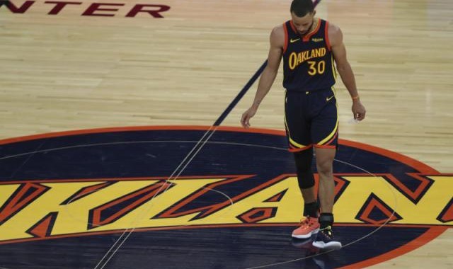 AIYOUXI-独行侠曾用波神报价乌布雷 勇士今夏或将进行签换