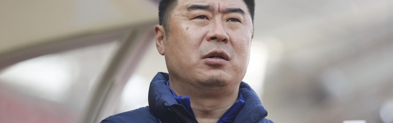 爱游戏APP-7大本土主帅实力排行，1人或带队夺冠，2人或带队降级，谁先下课